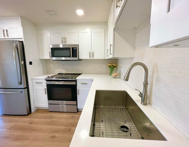 1030 Rexford B, Boca Raton, FL 33434