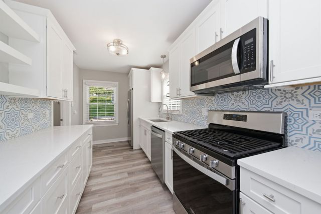 301 Sheldon Avenue, Downers Grove, IL 60515
