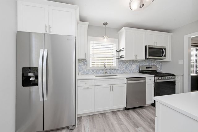 301 Sheldon Avenue, Downers Grove, IL 60515