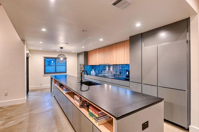 2209 Baltusrol DR, Austin, TX 78747