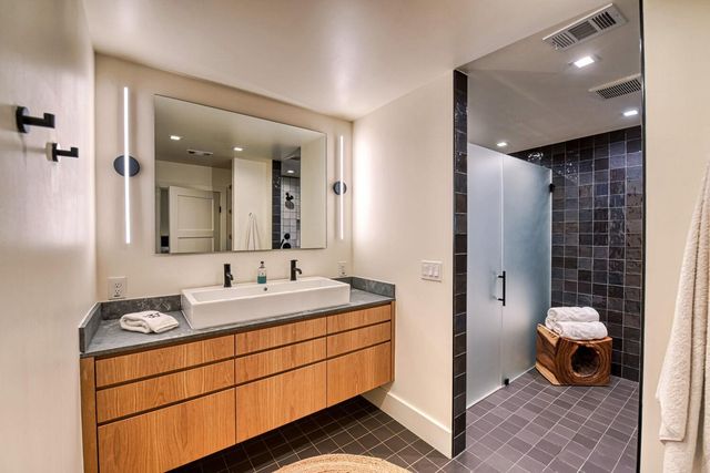 2209 Baltusrol DR, Austin, TX 78747