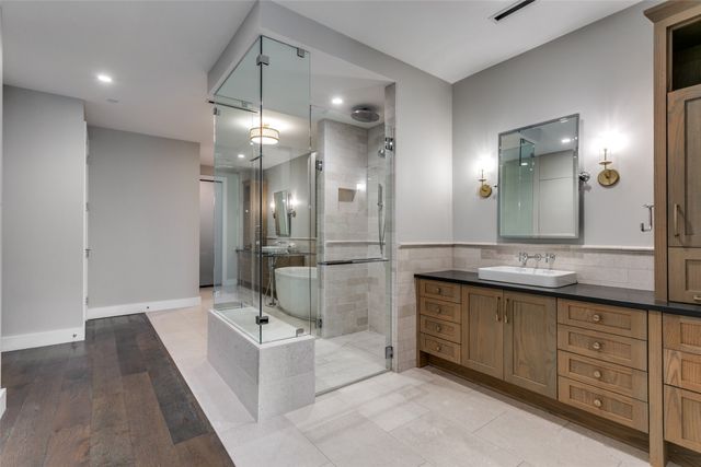 350 Central Avenue 206, Southlake, TX 76092