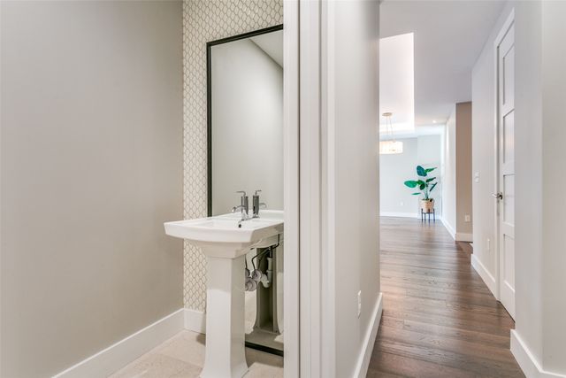 350 Central Avenue 206, Southlake, TX 76092