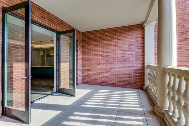 350 Central Avenue 206, Southlake, TX 76092