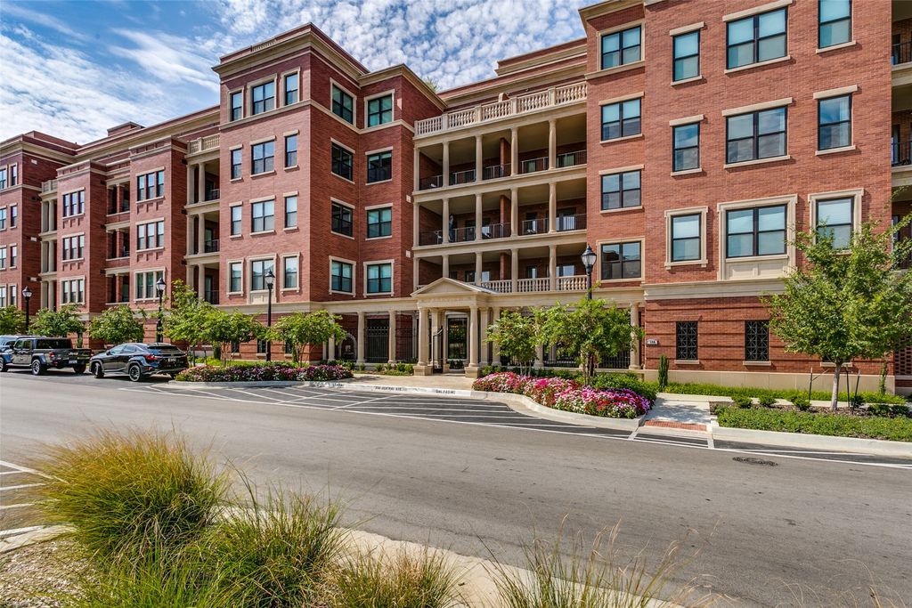 350 Central Avenue 206, Southlake, TX 76092
