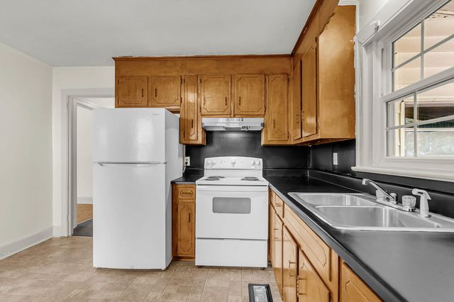 5533 Read Street, North Charleston, SC 29406