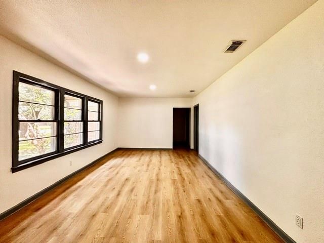 2419 Meadow Lane, La Marque, TX 77568
