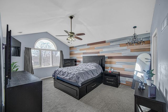 225 Beiriger Drive, Dyer, IN 46311