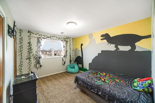 225 Beiriger Drive, Dyer, IN 46311