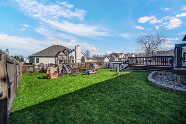 225 Beiriger Drive, Dyer, IN 46311