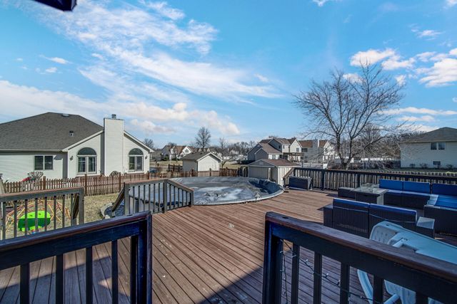 225 Beiriger Drive, Dyer, IN 46311