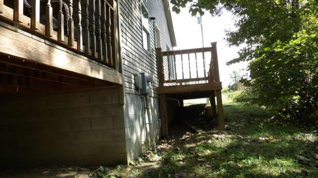 4179 Old Livingston Hwy, Celina, TN 38551