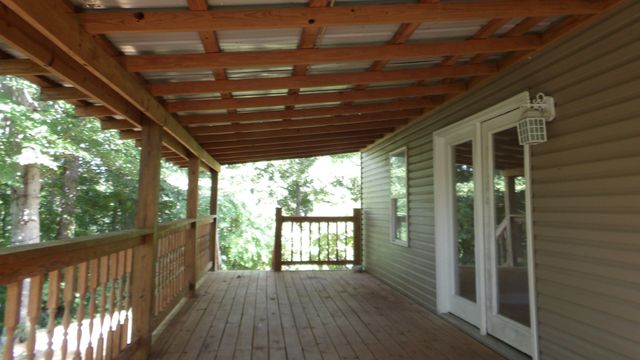 4179 Old Livingston Hwy, Celina, TN 38551