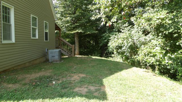 4179 Old Livingston Hwy, Celina, TN 38551