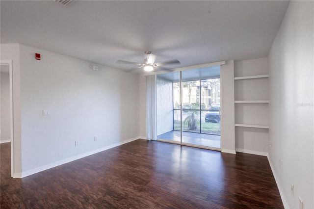 8825 LATREC AVENUE 6105, Orlando, FL 32819
