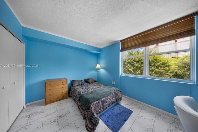 1555 N Treasure Drive 207, North Bay Village, FL 33141