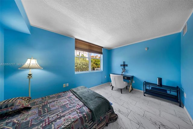 1555 N Treasure Drive 207, North Bay Village, FL 33141