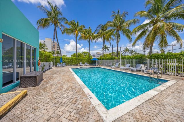 1555 N Treasure Drive 207, North Bay Village, FL 33141