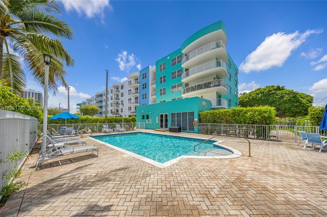 1555 N Treasure Drive 207, North Bay Village, FL 33141