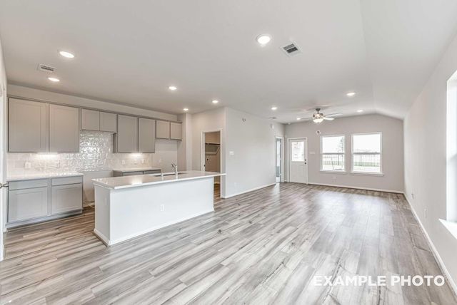 1027 Arbor Drive, Beasley, TX 77417