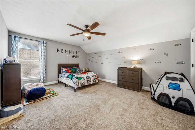 587 Magnolia Court, Mayfield, OH 44143