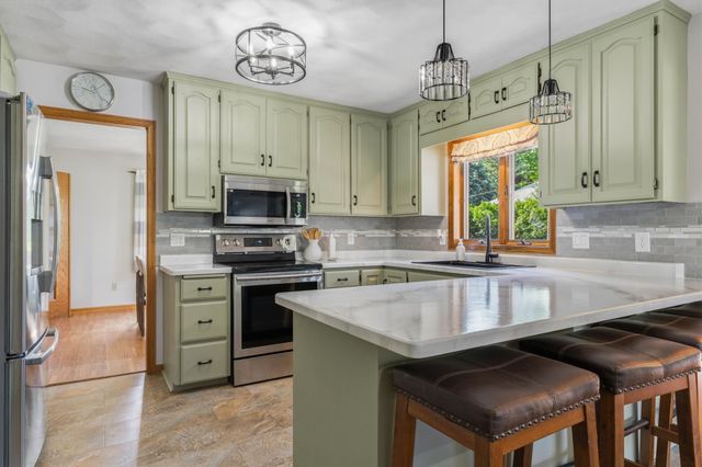 1203 22nd Avenue SW, Austin, MN 55912
