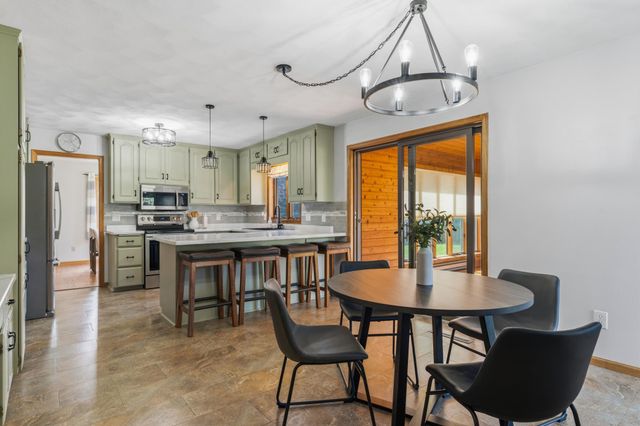 1203 22nd Avenue SW, Austin, MN 55912