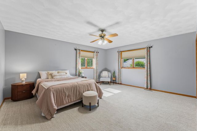 1203 22nd Avenue SW, Austin, MN 55912