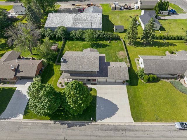 1203 22nd Avenue SW, Austin, MN 55912