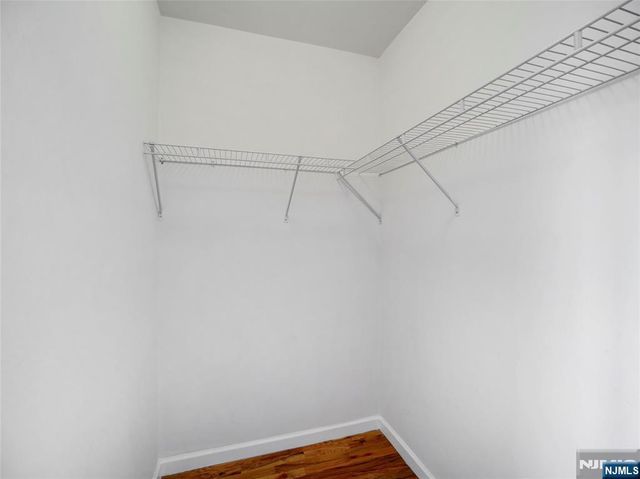 627 Hunterdon Street, Newark, NJ 07108