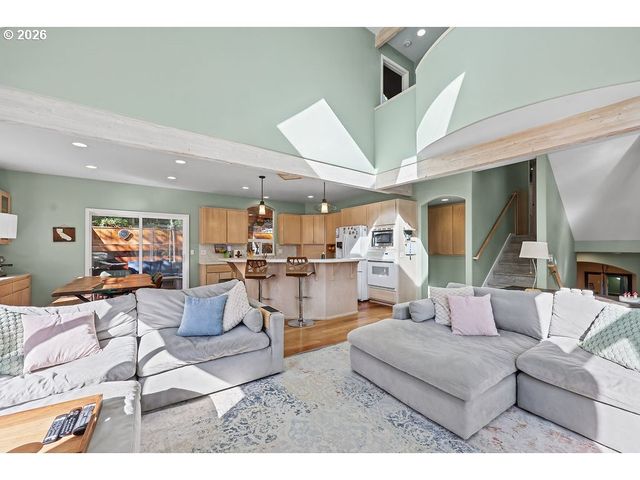 4245 BENT TREE Ln, Eugene, OR 97405