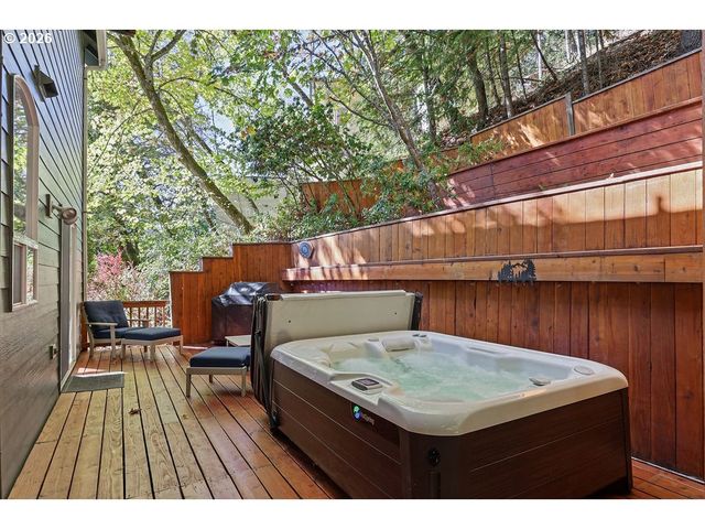 4245 BENT TREE Ln, Eugene, OR 97405