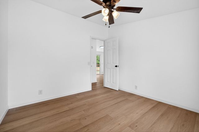 1437 Jefferson Rd, Smithville, TN 37166