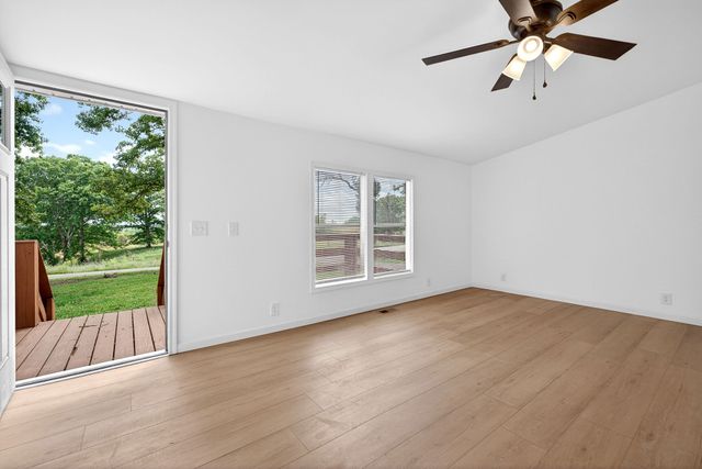 1437 Jefferson Rd, Smithville, TN 37166