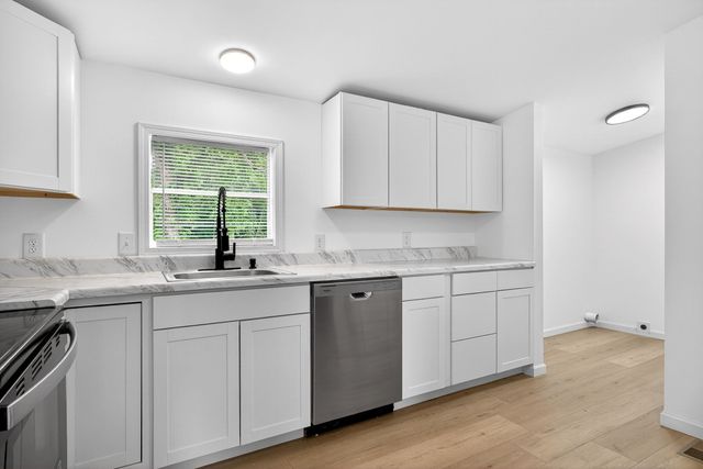 1437 Jefferson Rd, Smithville, TN 37166