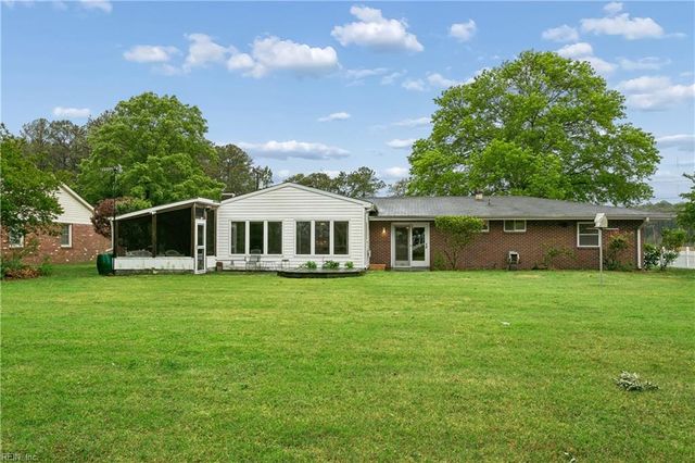 1709 Beach RD, Hampton, VA 23664