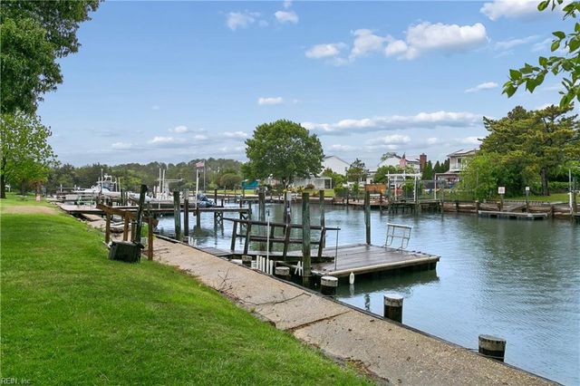 1709 Beach RD, Hampton, VA 23664