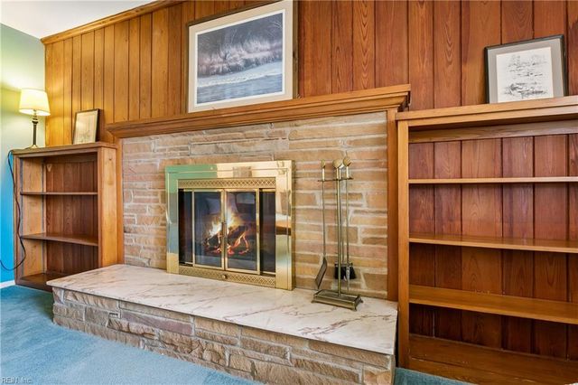 1709 Beach RD, Hampton, VA 23664