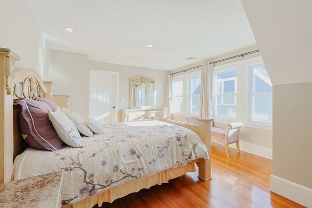 7 Harriet Ave 7, Belmont, MA 02478