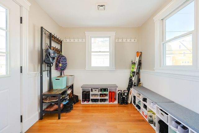 7 Harriet Ave 7, Belmont, MA 02478