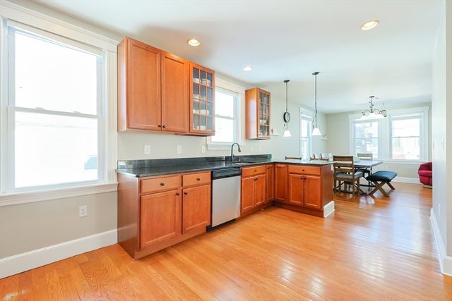 7 Harriet Ave 7, Belmont, MA 02478