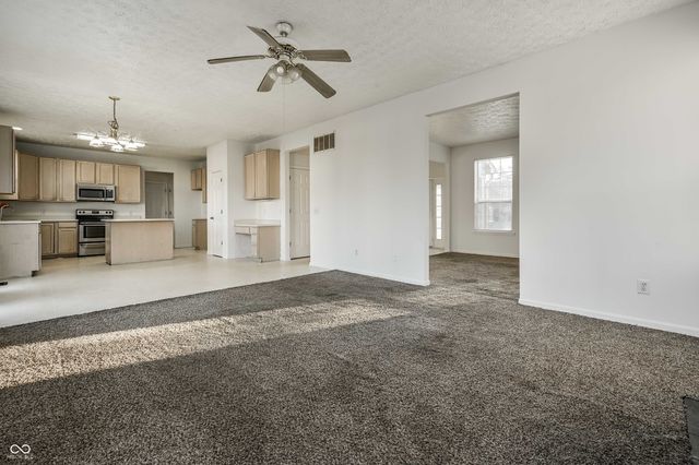 2340 Gradison Circle, Indianapolis, IN 46214