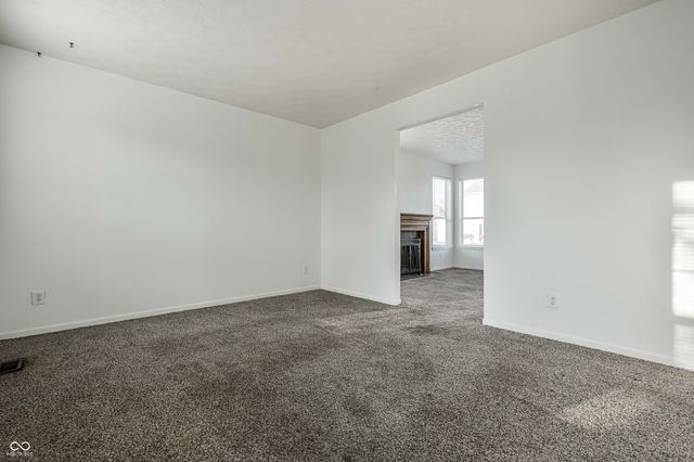 2340 Gradison Circle, Indianapolis, IN 46214