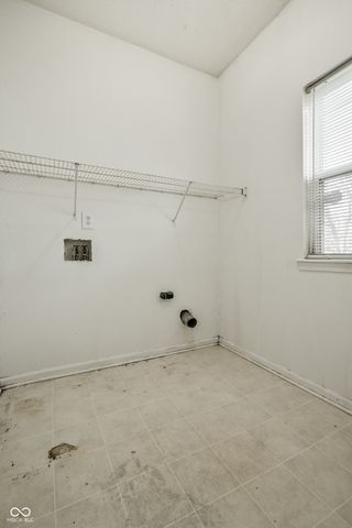 2340 Gradison Circle, Indianapolis, IN 46214