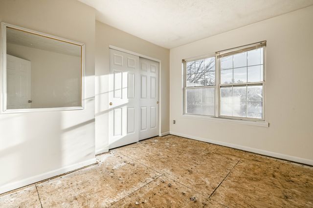 2340 Gradison Circle, Indianapolis, IN 46214