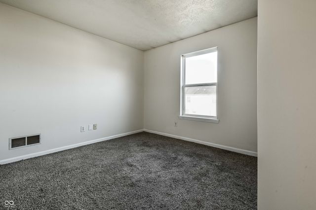 2340 Gradison Circle, Indianapolis, IN 46214