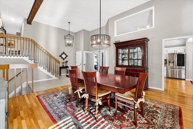 8326 Richards Road, Lenexa, KS 66215