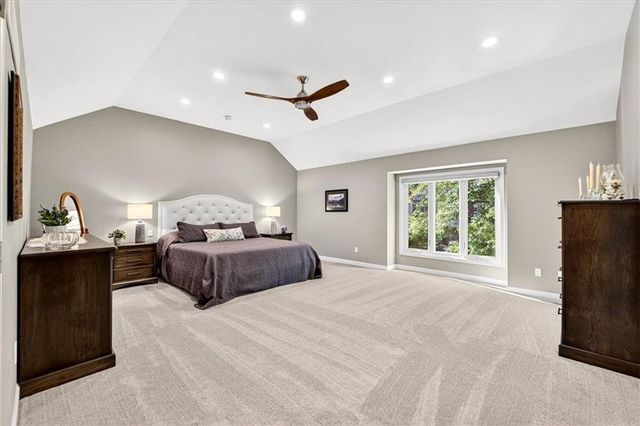 8326 Richards Road, Lenexa, KS 66215