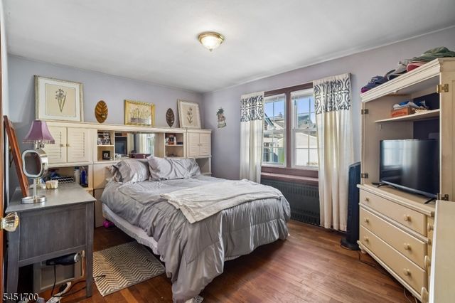 20 S 18Th St, Kenilworth Boro, NJ 07033