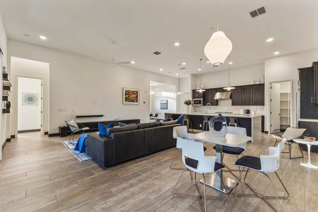 10437 E Monterra Way, Scottsdale, AZ 85262